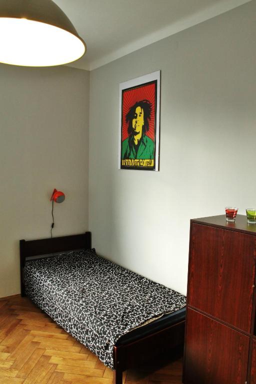 Tramp Aparthostel Krasków Δωμάτιο φωτογραφία